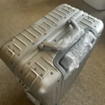 LYVOI ALUMINIUM SUITCASE photo review