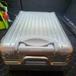 LYVOI ALUMINIUM SUITCASE photo review